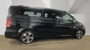 2021 Mercedes-Benz Eqv Eqv 300e 90kwh Sport (premium) MPV 5dr Electric Auto (204 Ps) in Black — image 6