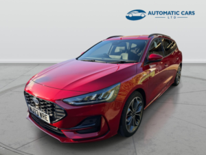 2023 Ford Focus St-Line X Mhev in Red — image 3