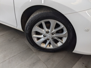 2014 Toyota Auris 1.4 D-4d Excel Touring Sports 5dr Diesel Manual Euro 5 (s/s) (90 Ps) in White — image 2