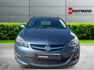 2014 Vauxhall Astra 1.6 16v Sri in Blue — image 2