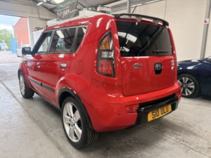 2009 Kia Soul 1.6 Crdi Samba in Red — image 3
