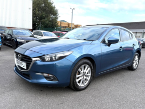 2017 Mazda Mazda3 2.2 Skyactiv-D Se-L Nav Euro 6 (s/s) 5dr in Blue — image 3