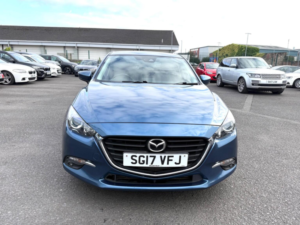 2017 Mazda Mazda3 2.2 Skyactiv-D Se-L Nav Euro 6 (s/s) 5dr in Blue — image 5