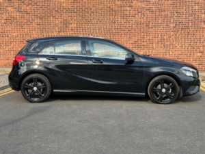 2015 Mercedes-Benz A Class 1.5 A180 Cdi Sport Edition Euro 6 (s/s) 5dr in Black — image 4