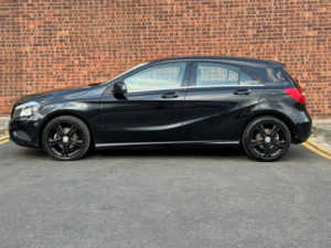 2015 Mercedes-Benz A Class 1.5 A180 Cdi Sport Edition Euro 6 (s/s) 5dr in Black — image 6