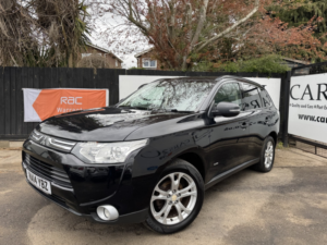 2014 Mitsubishi Outlander 2.2 Di-D Gx4 in Black — image 4