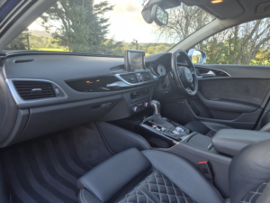 2016 Audi S6 Avant 4.0 Tfsi V8 in Blue — image 4