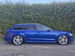 2016 Audi S6 Avant 4.0 Tfsi V8 in Blue — image 5