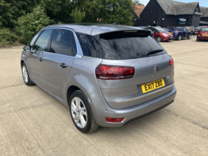 2017 Citroen C4 Picasso 1.6 Bluehdi Flair Automatic in Grey — image 4