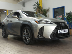 2023 Lexus Ux 2.0 250h F Sport Design SUV 5dr Petrol Hybrid E-CVT Euro 6 (s/s) (184 Ps) in Silver — image 5