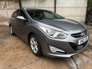 2012 Hyundai I40 1.7 Crdi Blue Drive Style in Silver — image 2