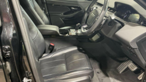 2020 Land Rover Range Rover Evoque 2.0 P200 Mhev R-Dynamic S Auto 4WD Euro 6 (s/s) 5dr in Black — image 3