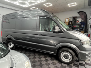 2024 Volkswagen Crafter 2.0 Tdi Cr30 Startline Fwd Mwb High Roof Euro 6 (s/s) 5dr in Grey — image 4