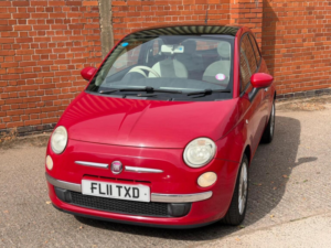 2011 Fiat 500 1.2 Lounge Euro 5 (s/s) 3dr in Red — image 6