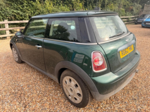 2012 MINI Hatch 1.6 One D Euro 5 (s/s) 3dr in Green — image 5