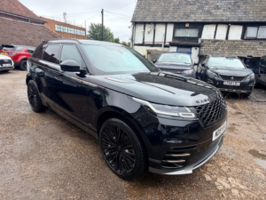 2019 Land Rover Range Rover Velar R-Dynamic S in Black — image 4