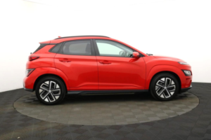 2021 Hyundai Kona 64kwh Premium SUV 5dr Electric Auto (10.5kw Charger) (204 Ps) in Red — image 2