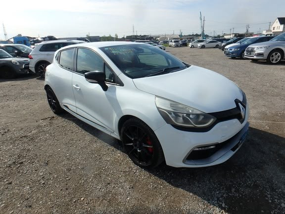 2013 Renault Clio R.s 200 - Cup Edition in White — image 1