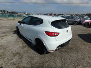 2013 Renault Clio R.s 200 - Cup Edition in White — image 6