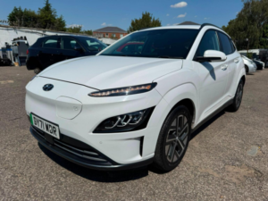 2021 Hyundai Kona 64kwh Premium Auto 5dr (10.5kw Charger) in White — image 2