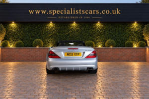 2012 Mercedes-Benz Sl 3.0 Sl300 7g-Tronic 2dr in Silver — image 5