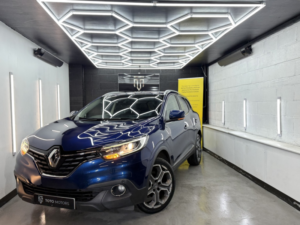 2015 Renault Kadjar 1.5 Dynamique S Nav Dci 110 in Blue — image 3