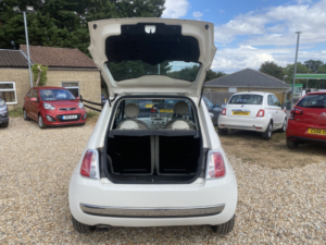 2013 Fiat 500 1.2 Lounge in White — image 4