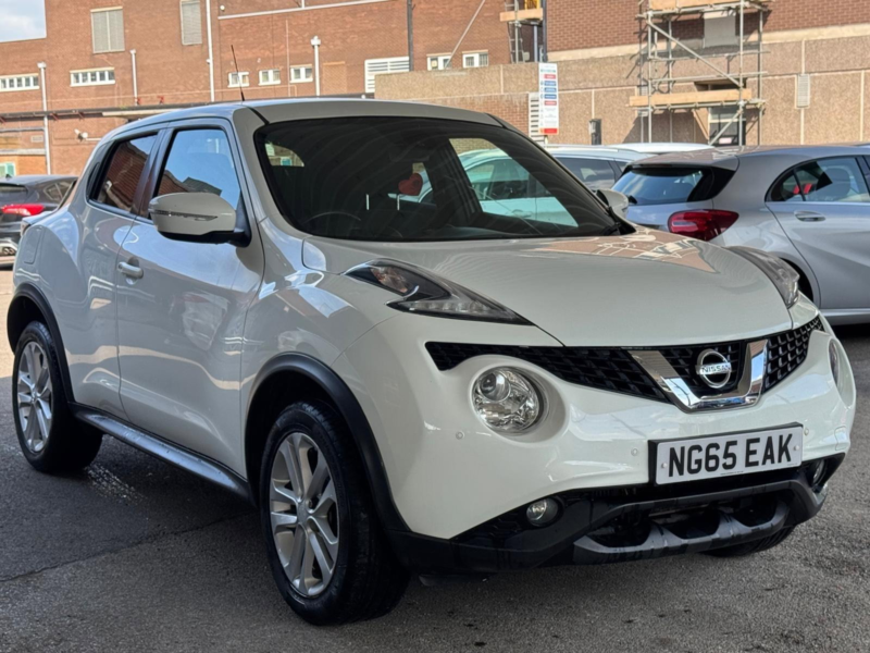 2016 Nissan Juke 1.2 Dig-T N-Connecta Euro 6 (s/s) 5dr in White — image 1