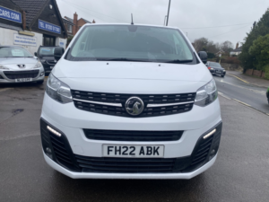 2022 Vauxhall Vivaro 1.5 Turbo D 2900 Sportive * No Vat * Brand New Engine Just Fitted Supplied By Vauxhall Main Dealer * in White — image 3