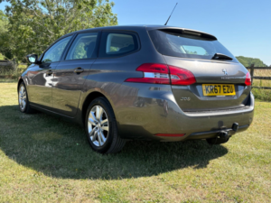 2017 Peugeot 308 Sw 1.2 Puretech Active Manual 5spd Euro 6 (s/s) 5dr in Grey — image 5
