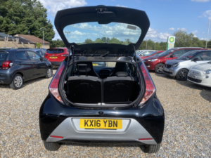 2016 Toyota Aygo 1.0 Vvt-I X-Pression in Black — image 2