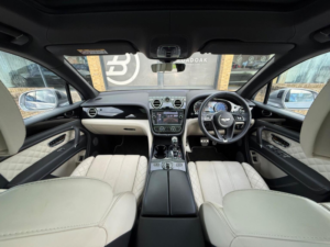 2019 Bentley Bentayga 4.0 V8 Auto 4WD Euro 6 (s/s) 5dr in Grey — image 5