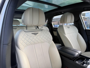 2019 Bentley Bentayga 4.0 V8 Auto 4WD Euro 6 (s/s) 5dr in Grey — image 6