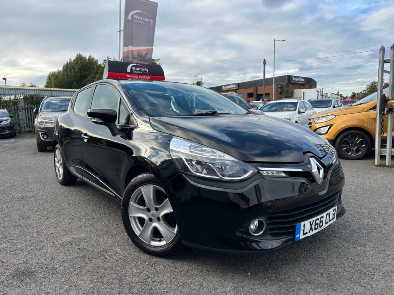 2016 Renault Clio 1.2 16v Dynamique Nav Euro 6 5dr in Black — image 1