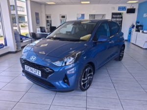 2024 Hyundai I10 1.2 I10 Premium 1.2 79ps AMT My25 in Blue — image 2