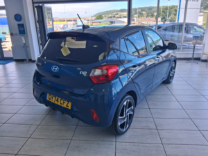 2024 Hyundai I10 1.2 I10 Premium 1.2 79ps AMT My25 in Blue — image 4