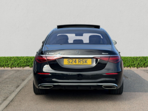 2022 Mercedes-Benz S-Class 3.0 S500lh Mhev Amg Line (premium Plus, Executive) Saloon 4dr Petrol Hybrid G-Tronic+ 4matic Euro 6 (s/s) (435 Ps) in Black — image 6