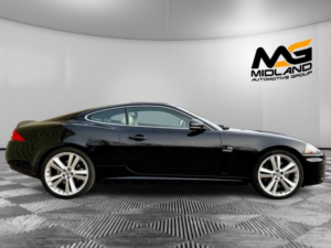2010 Jaguar Xk 5.0 V8 Portfolio Auto Euro 5 2dr in Black — image 4