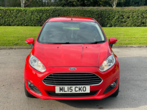 2015 Ford Fiesta 1.0t Ecoboost Zetec Euro 6 (s/s) 5dr in Red — image 2