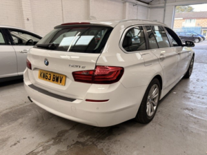 2014 BMW 5 Series 2.0 520d Se Touring in White — image 4