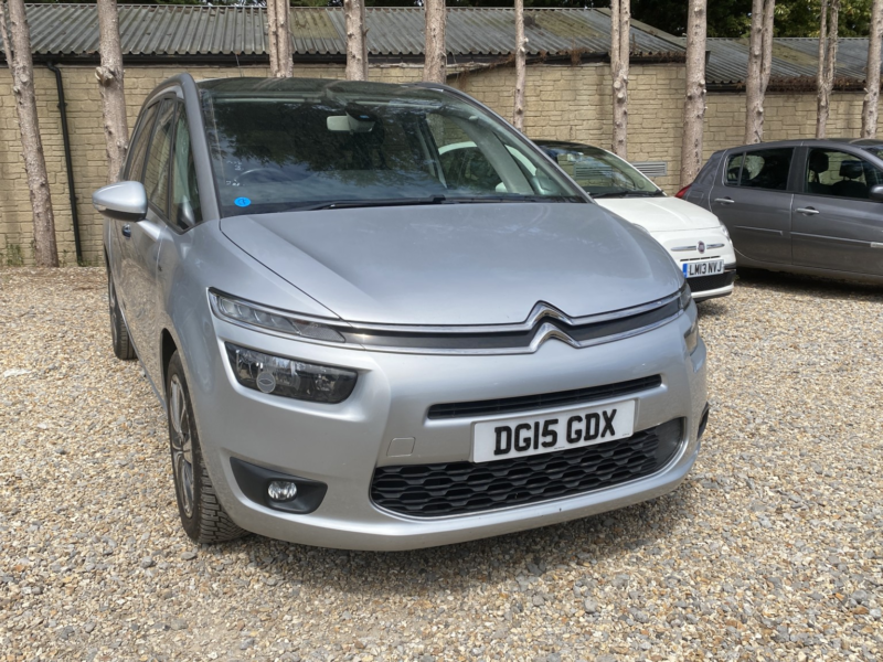 2015 Citroen Grand C4 Picasso 1.6 E-Hdi Exclusive in Silver — image 1