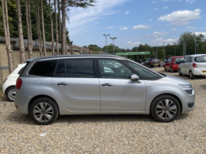 2015 Citroen Grand C4 Picasso 1.6 E-Hdi Exclusive in Silver — image 3