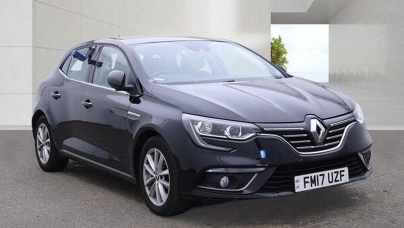 2016 Renault Megane 1.5 Dci Dynamique Nav Edc Euro 6 5dr in Black — image 1