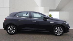 2016 Renault Megane 1.5 Dci Dynamique Nav Edc Euro 6 5dr in Black — image 5