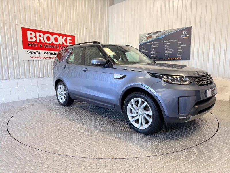 2018 Land Rover Discovery 3.0 Sd V6 Hse Auto 4WD Euro 6 (s/s) 5dr in Blue — image 1