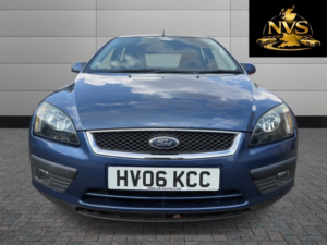 2006 Ford Focus 1.6 Zetec Climate in Blue — image 2