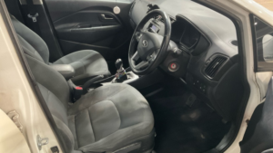 2012 Kia Rio 1.4 2 White 5dr in White — image 5