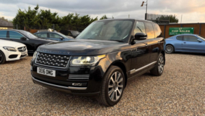 2016 Land Rover Range Rover 4.4 Sd V8 Autobiography Auto 4WD Euro 6 (s/s) 5dr in Black — image 3