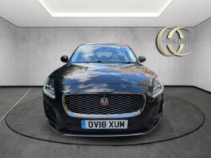 2018 Jaguar E-Pace 2.0 P300 Hse Auto AWD Euro 6 (s/s) 5dr in Black — image 4