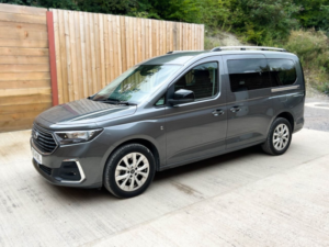 2025 Ford Grand Tourneo Connect 4 SEAT Auto Wheelchair Accessible Disabled Access Vehicle Wav in Grey — image 3